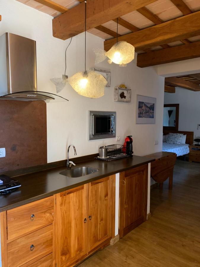 Es Volca Daire Cadaqués Dış mekan fotoğraf